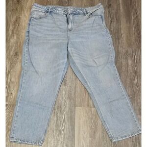 American Eagle Stretch Strigid Mom Jeans Women's 16 Short Light Wash High Rise